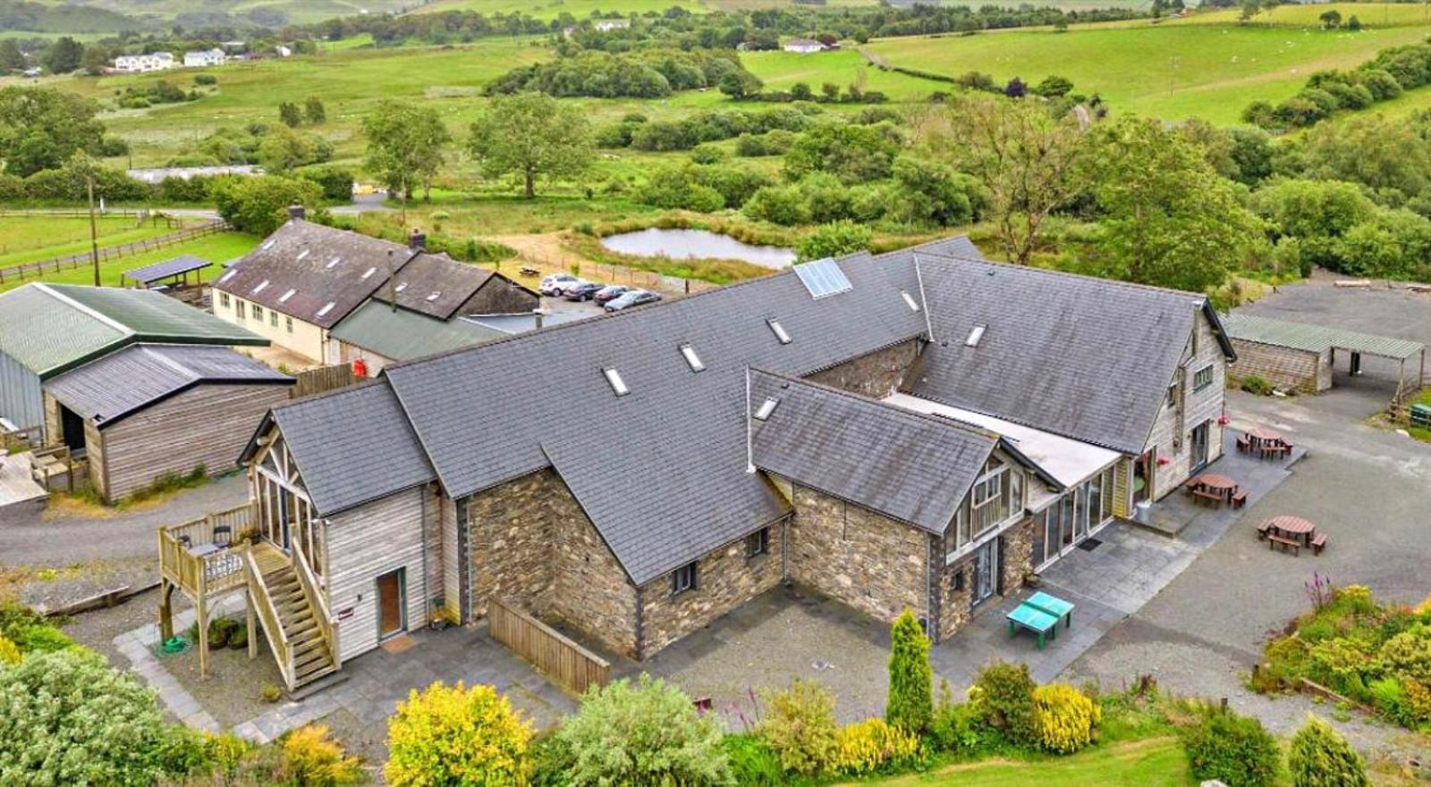 Вілла Finest Retreats - The Welsh Barn Абериствіт Екстер'єр фото